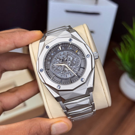 Hublot Diamond Cut Black