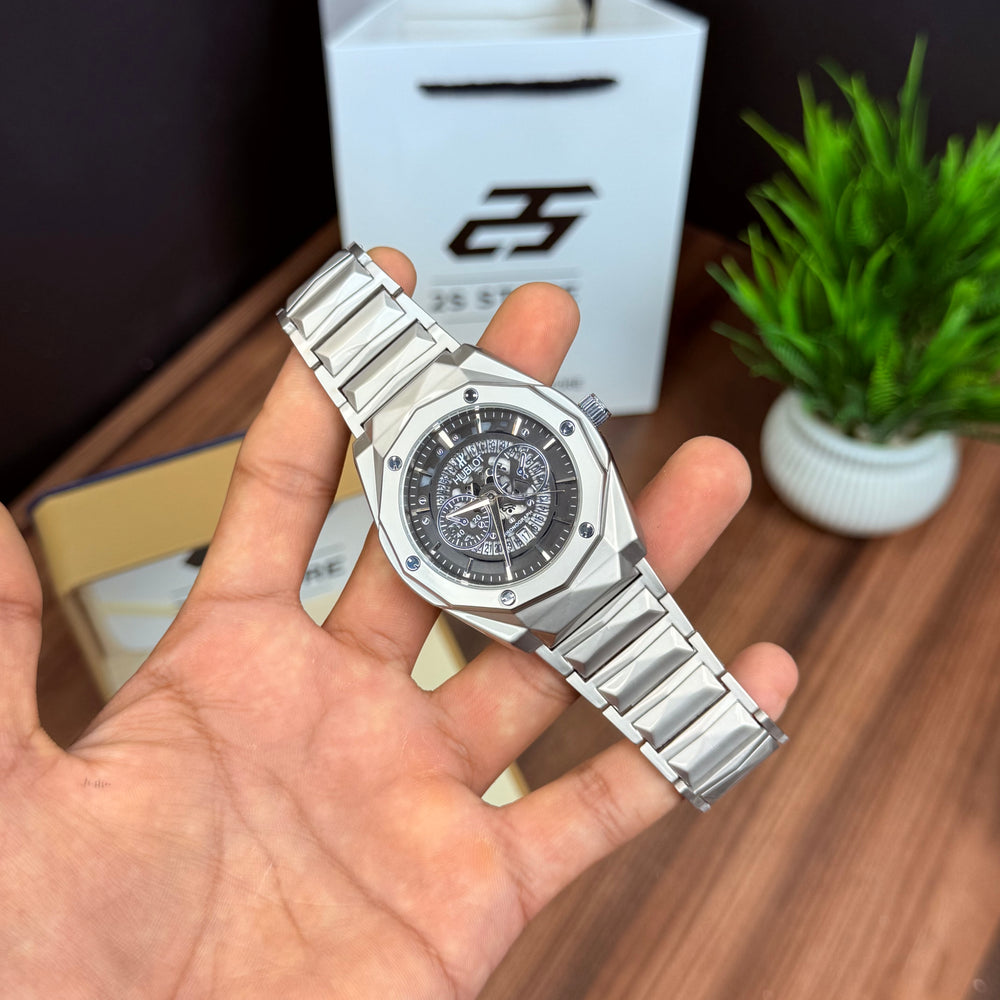 Hublot Diamond Cut Black