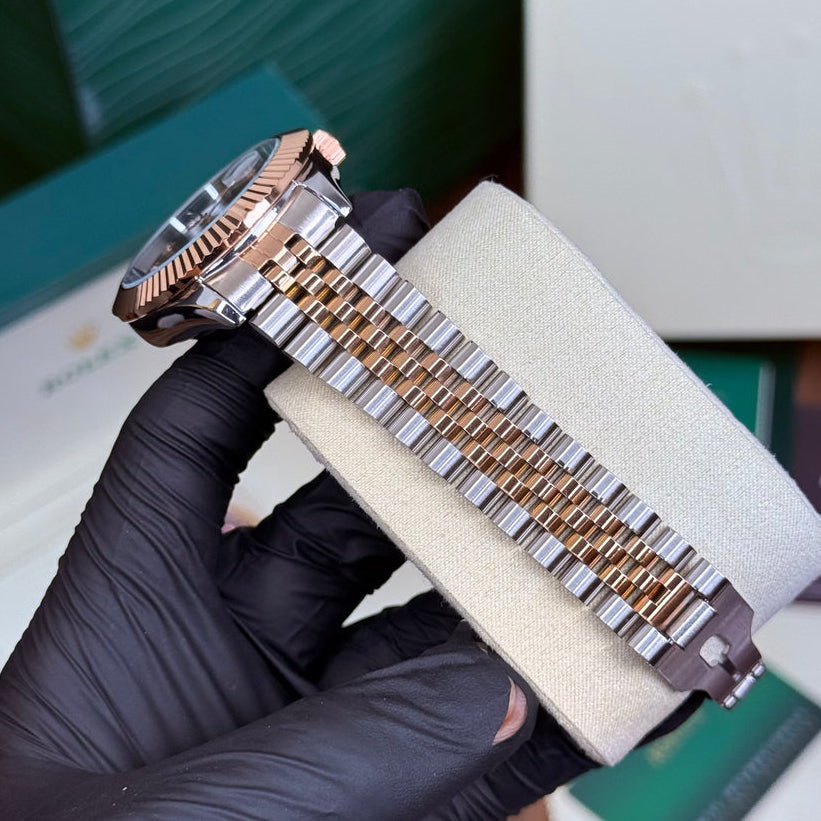 Chocolate Rolie Semi Auto
